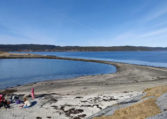 Strandstua Solbakken